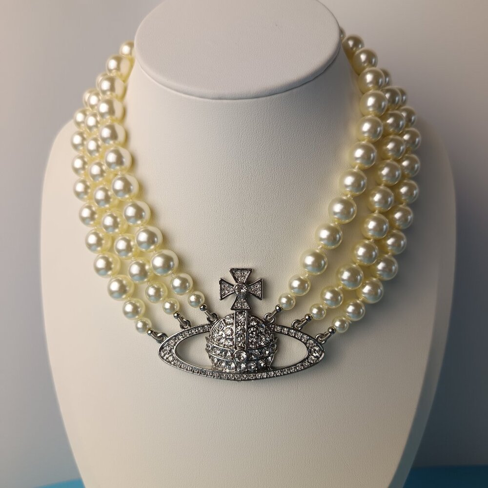 Vivienne Westwood Three Row Pearl Bas Relief Choker in Silver